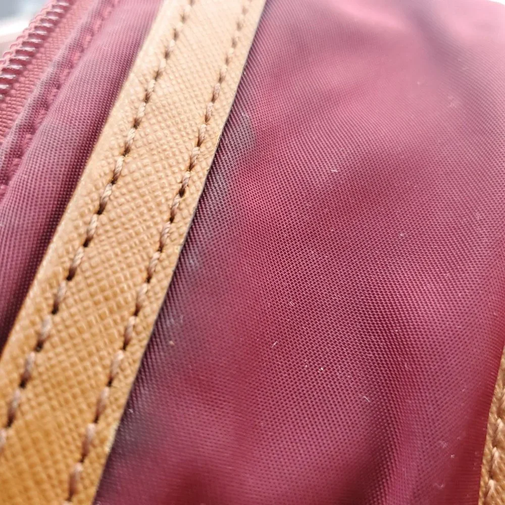 Michael Kors Women Kempton Burgundy Inner Pockets Adjustable Strap Crossbody Bag